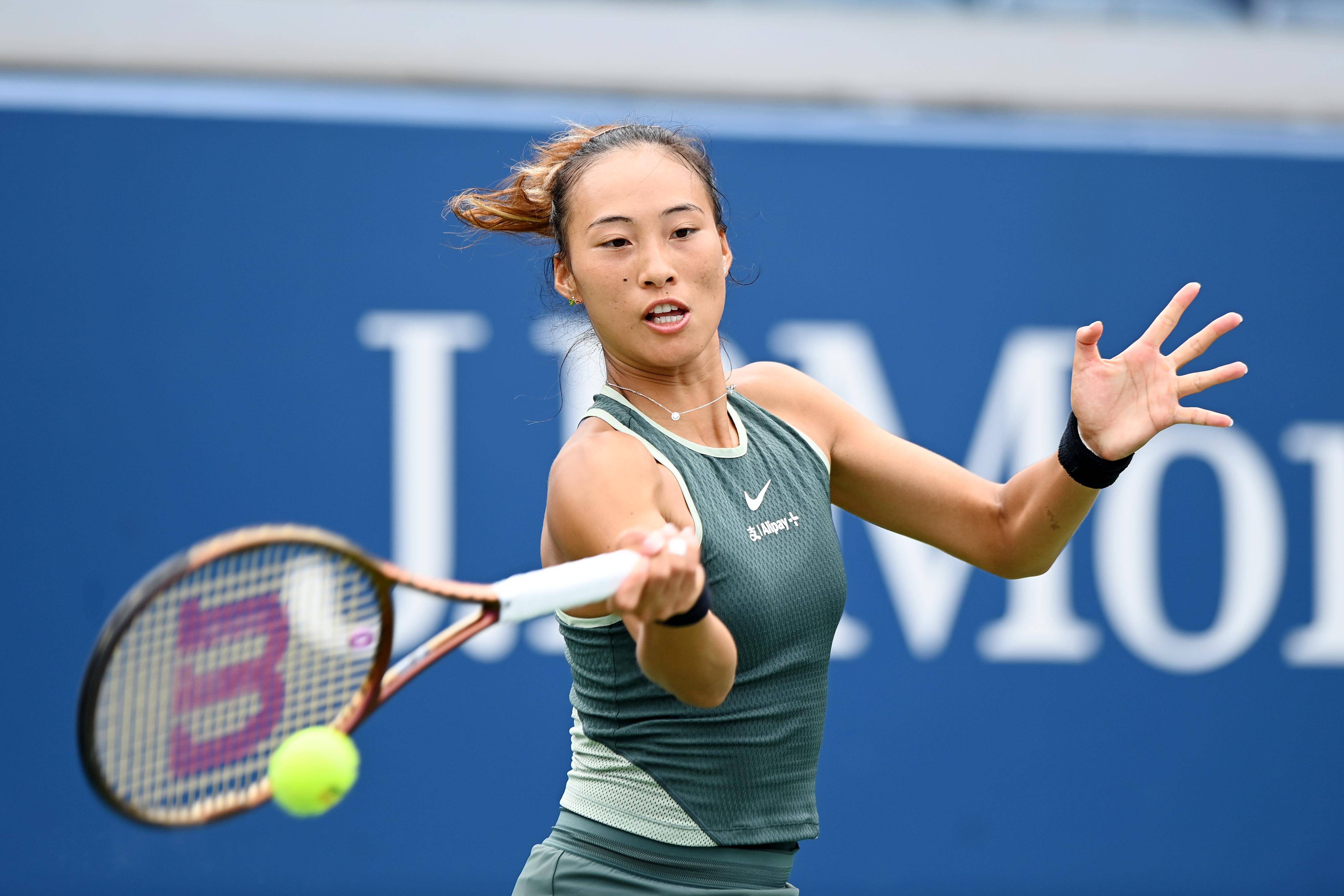 有人用手机 有人用手机