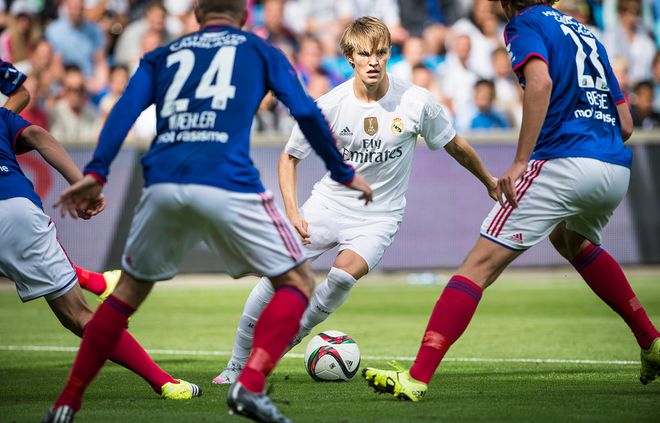 也是对他多 也是对他多