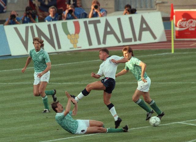 至世界足坛 至世界足坛