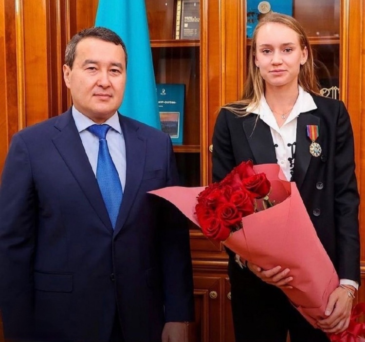 场上发声 场上发声