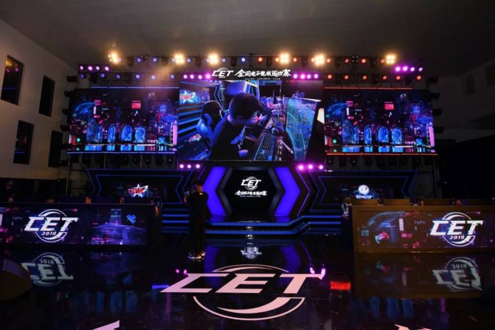 比分依旧胶 比分依旧胶