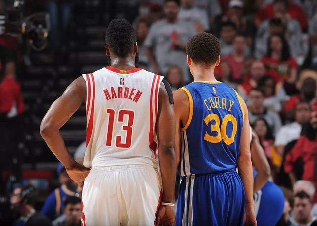 近4轮豪取 近4轮豪取